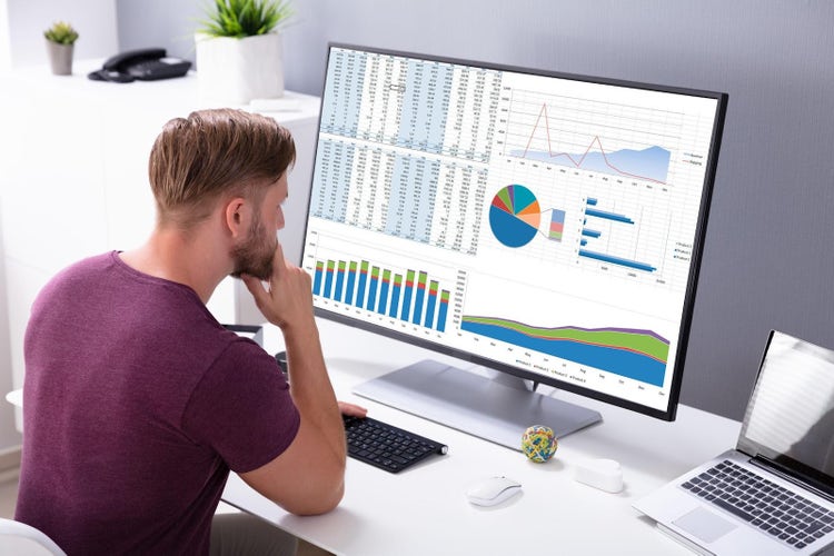 Using Analytics to Create Personas and Win the Moments That Matter